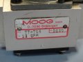 Серво клапан MOOG 10 GPM flow control servo valve 2-stage 210Bar, снимка 9