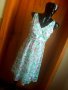 Бяла лятна рокля до коляно на цветя М, снимка 1 - Рокли - 22609154