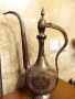 Стар арабски гравиран ибрик, снимка 1 - Антикварни и старинни предмети - 31086588