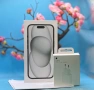 НОВ!!! Apple iPhone 15, 128GB, 5G, Black + подарък оригинален адаптер Apple  , снимка 2