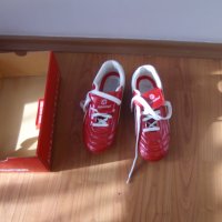 Детски обувки за Футбол, снимка 1 - Детски маратонки - 31263728
