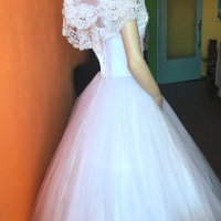 Булчинска рокля №2 - НОВА ! С воал, чанта, ръкавици и венче, снимка 2 - Сватбени рокли - 37367402