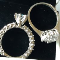 два красиви пръстени с камъни, снимка 5 - Пръстени - 30039965