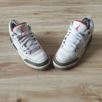 Оригинални кецове Nike Air Jordan 3 Retro White Cement (GS), снимка 2 - Кецове - 40080043