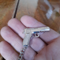 Стар ключодържател Пистолет CZ, снимка 2 - Други ценни предмети - 44718005
