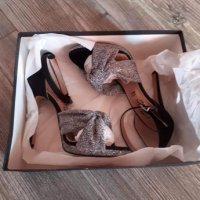Луксозни дамски сандали, снимка 1 - Дамски елегантни обувки - 40077007