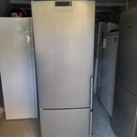 Хладилник с фризер Siemens KG25FA40/01, снимка 1 - Хладилници - 42309575