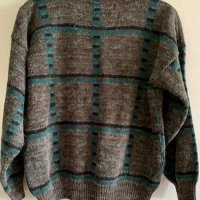 Като нов пуловер Regency, снимка 2 - Пуловери - 30969553