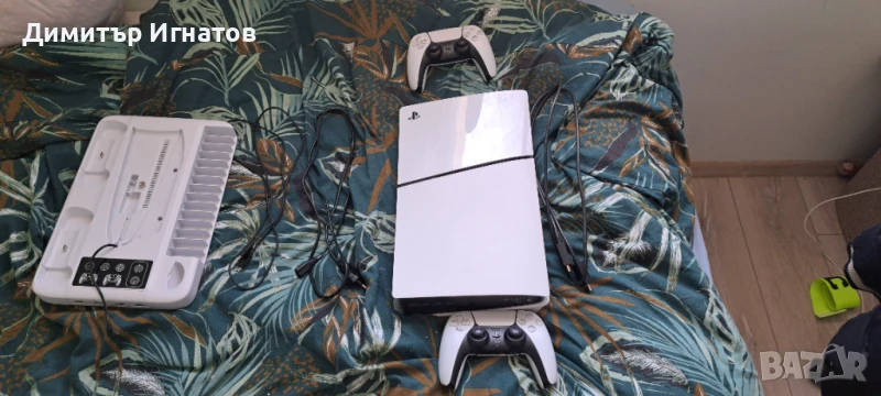 Продавам PS5 Slim втора опотреба , снимка 1