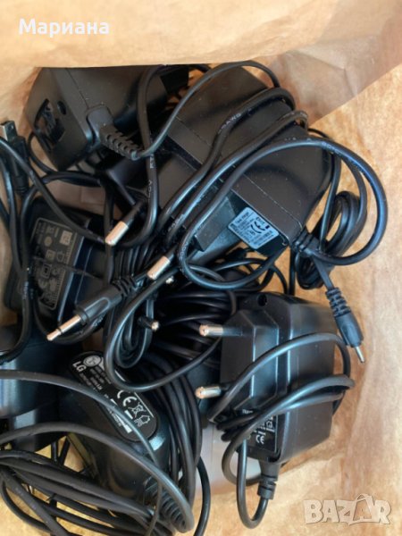 Продавам зарядни различни модели,нови и употребявани, снимка 1