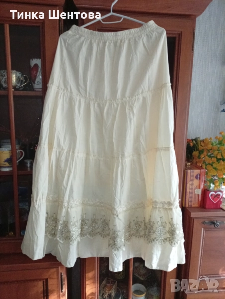 Красива бяла памучна пола,с дантела в края, снимка 1