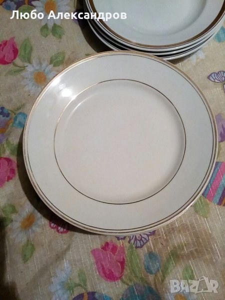 Български чиний с златни орнаменти, снимка 1