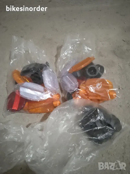 Нови светлоотразители 2 пакета на едро, снимка 1