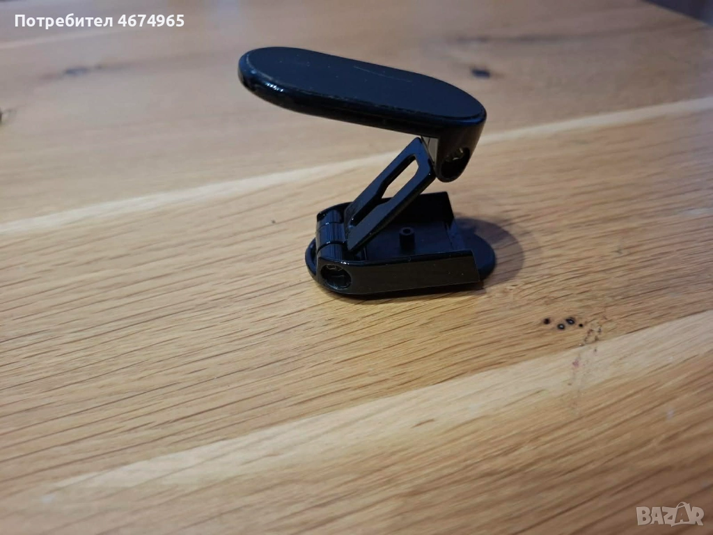 Малък магнитен държач за телефон, снимка 1