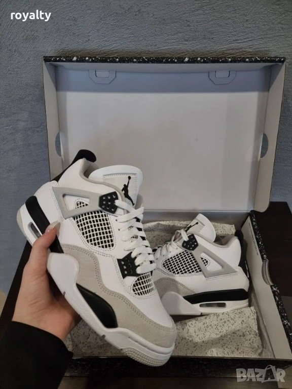 Air Jordan 4 White/Black Унисекс Кецове 36-46 Номер с Кутия , снимка 1
