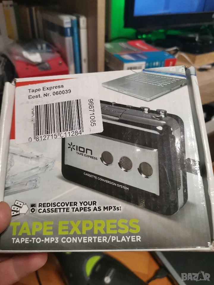 Walkman конвертор на аналогов към цифров аудиозапис ION TAPE EXPRESS TAPE-TO-MP3-CONVERTER/PLAYER, снимка 1