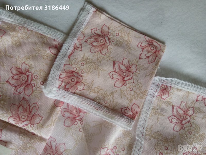 Български носни кърпички от копринено жарсе, снимка 1