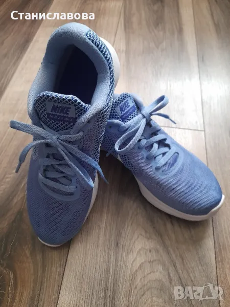 Дамски маратонки Nike revolution 3, снимка 1