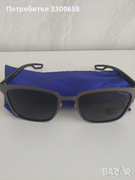 Слънчеви очила на Прада , снимка 1