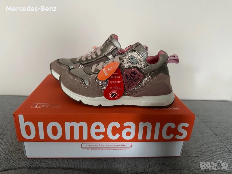 Детски обувки за момиче Biomecanics 30 номер стелка 19,5 см , снимка 1