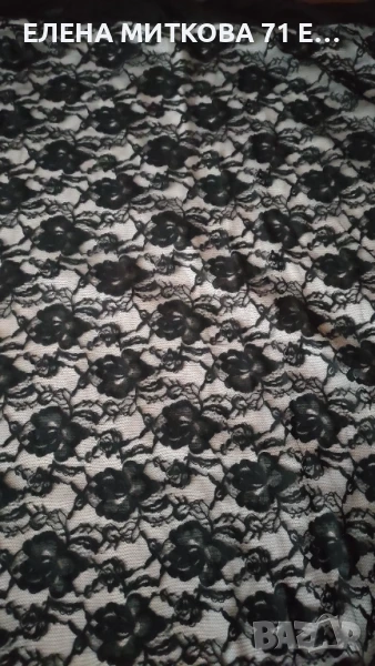 Две парчета фина черна дантела с рози, снимка 1