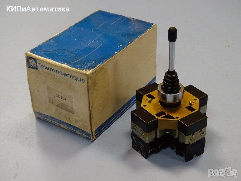 джойстик 4-позиционен Telemecanique XD2.G Jostick 4-direction, снимка 1