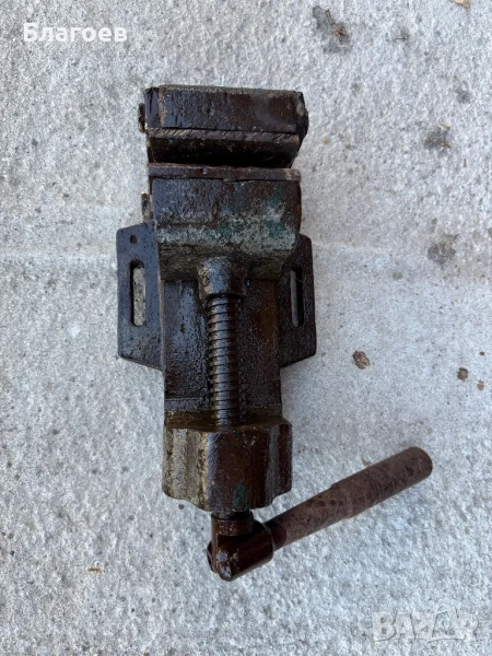 Менгеме , снимка 1