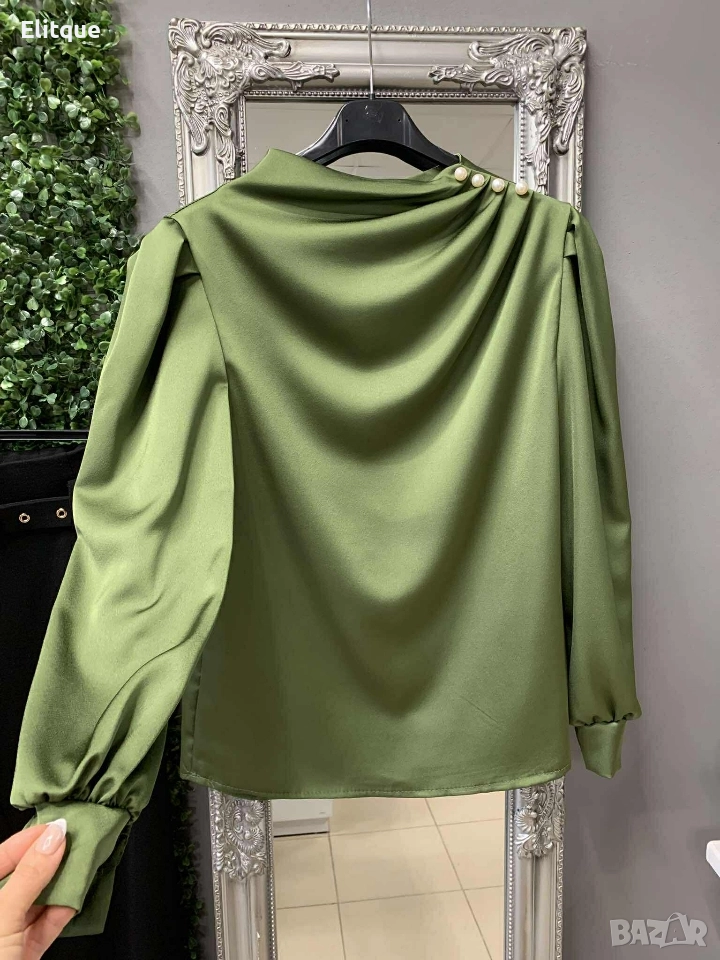 сатенена риза , снимка 1