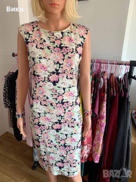 Красива рокля в размер S, снимка 1