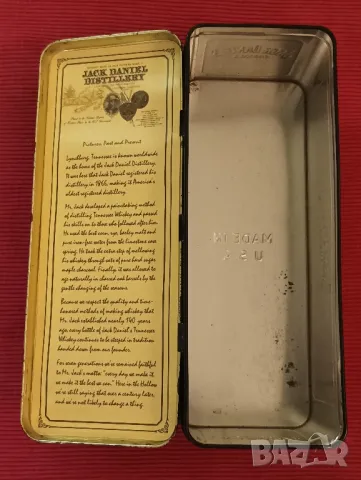 Тенекиена кутия от уиски Jack Daniels, USA. , снимка 2 - Колекции - 47546253