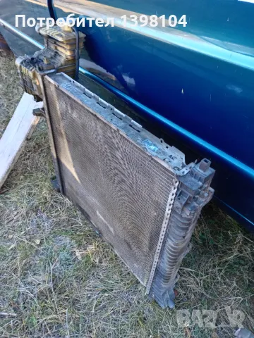 Радиатор за Mercedes Vito 2.2cdi 2000g , снимка 4 - Части - 48512108