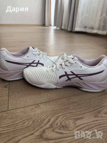 Волейболни обувки Asics, снимка 4 - Маратонки - 55940076