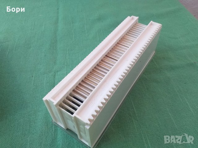 REVUE Пълнител за диафилми 36бр / 5 х 5см, снимка 5 - Плейъри, домашно кино, прожектори - 30043877