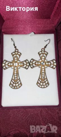 Обеци с кръст , снимка 3 - Обеци - 47420201