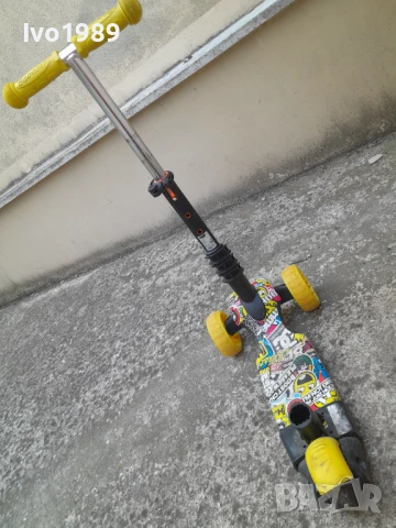 Продавам детска тротинетка, снимка 3 - Детски велосипеди, триколки и коли - 51355090