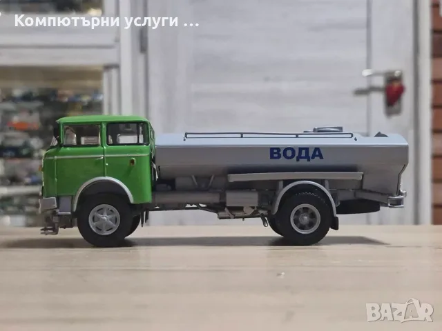 Skoda LIAZ Мадара 706 RT цистерна за вода 1970 - мащаб 1:43 на DeAgostini моделът е нов в блистер, снимка 3 - Колекции - 55938167