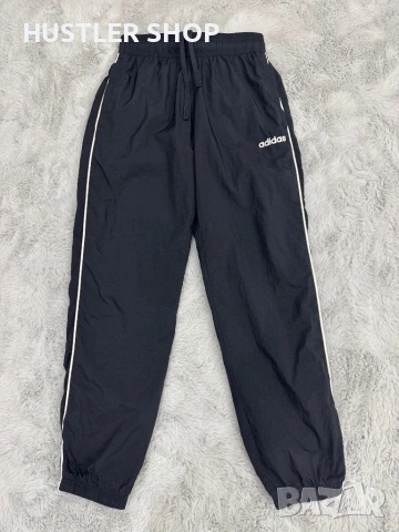 Дамско долнище ADIDAS. Размер S