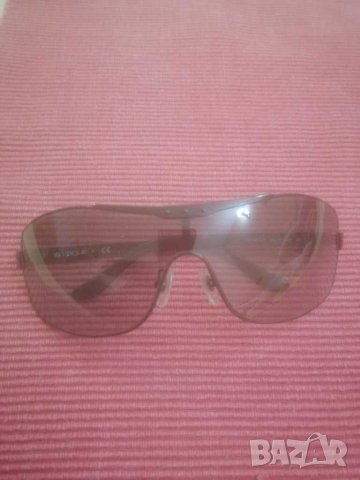 Слънчеви очила Vogue. , снимка 2 - Слънчеви и диоптрични очила - 31183874