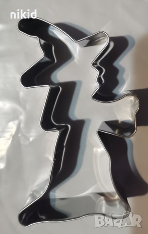 Вещица Магьосница Баб Яга Хелоуин Halloween метална форма резец , снимка 2 - Форми - 30718792