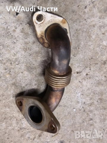 EGR ЕГР тръба тръбичка за Голф 5 Ауди А3 Пасат Туран VW Golf 5 Audi A3 8P Passat 2.0TDI 03G131521T, снимка 2 - Части - 52449279