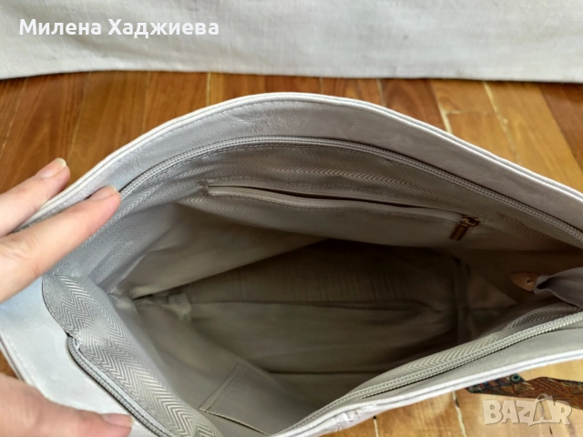 Дамска сива чанта с цветна дръжка, снимка 4 - Чанти - 54079310