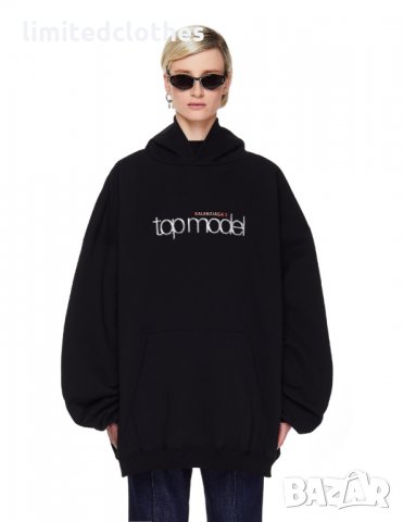 BALENCIAGA BLACK TOP MODEL LOGO PRINT OVERSIZED Мъжко / Дамско Горнище тип Суичър size S (M), снимка 3 - Суичъри - 34931148