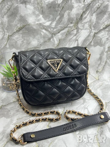чанти guess, снимка 7 - Чанти - 50742729