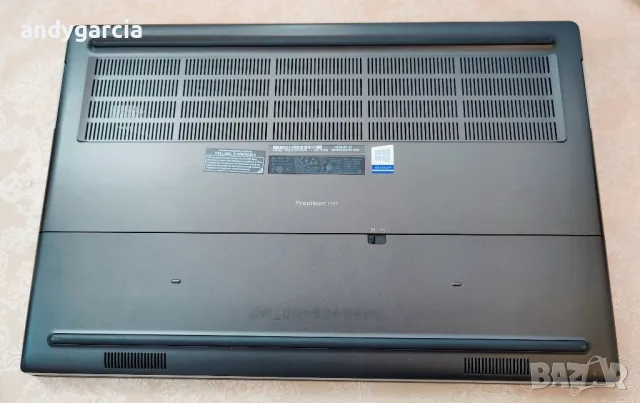 Dell Precision 7740/Intel Core i5-9400H/Radeon WX7130 8GB/16GB RAM/512GB SSD NVMe/17.3 HD+ матов, снимка 7 - Лаптопи за работа - 46769340