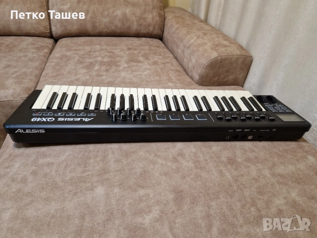 MIDI клавиатура Alesis QX49, снимка 4 - Ресийвъри, усилватели, смесителни пултове - 54306054
