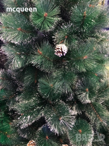 ЛУКС Пухкави елхи със заскрежени връхчета, снимка 2 - Декорация за дома - 52185699