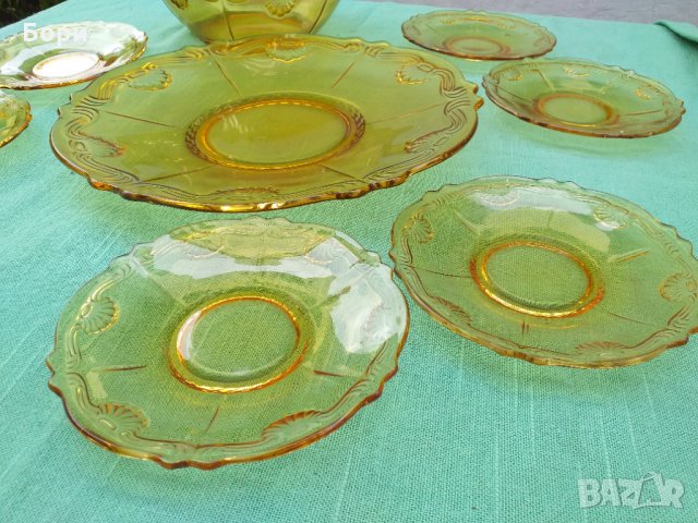 Български стар комплект от цветно стъкло, снимка 10 - Чинии - 34308881