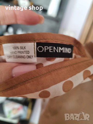 Копринени шалове с точки (различни размери), снимка 15 - Шалове - 54144361