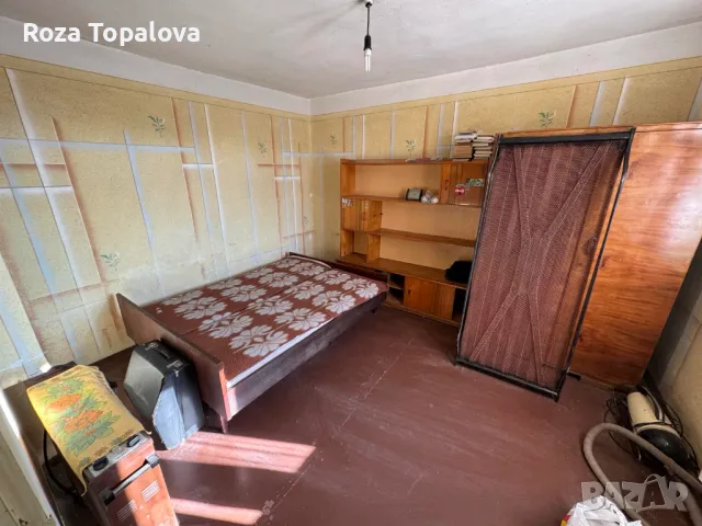 Къща в с.Баница център , снимка 4 - Къщи - 48742791