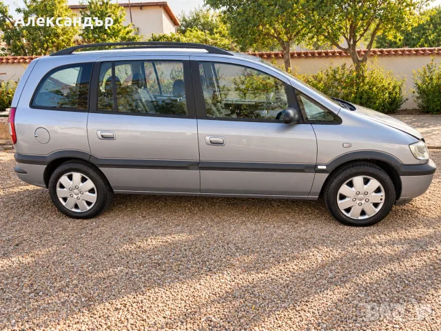 Opel Zafira 1.8i, снимка 2 - Автомобили и джипове - 56400610